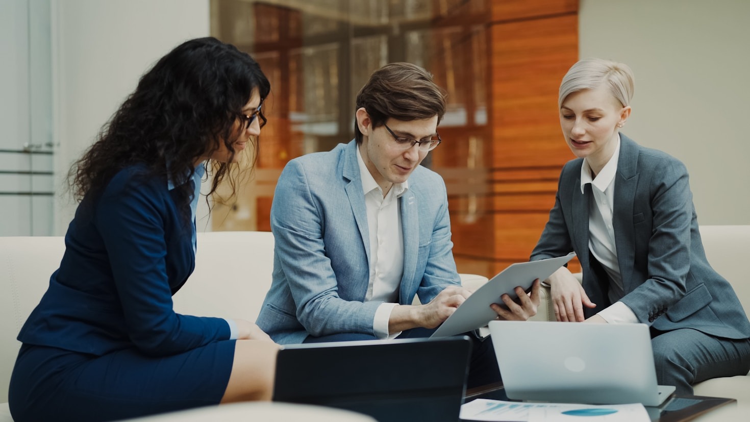 How Premium Consultancy Elevates Industrial Performance